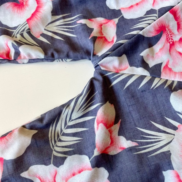 STONE FOX SWIM: Hibiscus One-Piece Swimsuit Open Back Halter - Picture 10 of 13